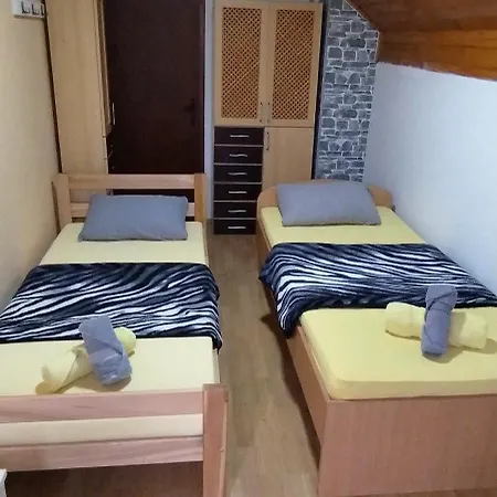 Sobe Lara Apartment Donji Milanovac Exterior photo